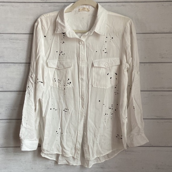 Anthropologie Tops - Anthropologie white Paint Splattered Button down top